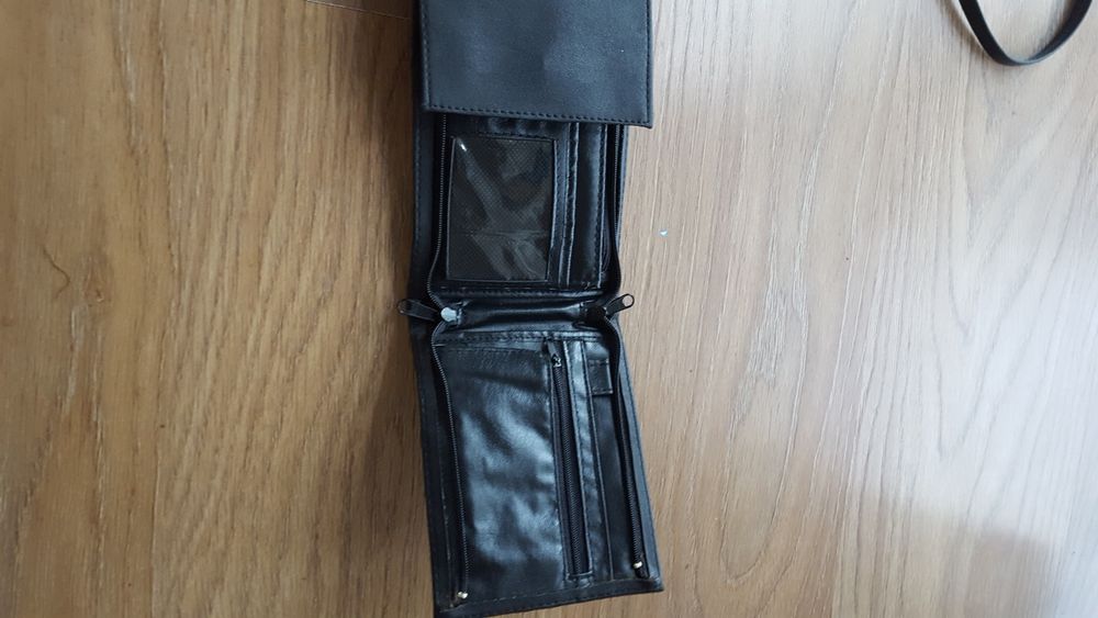 Saszetka na dokumenty i telefon