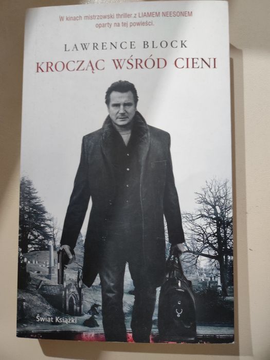 Krocząc wśród cieni