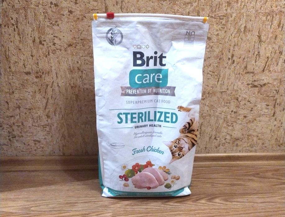Brit Care Sterilized Urinary Health сухий корм для стерилізованих котів