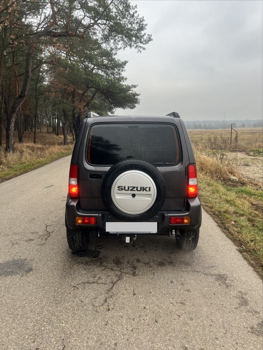 Suzuki Jimny 2011 r.