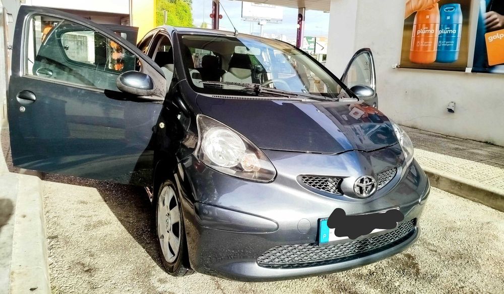 Toyota Aygo 1.0 Plus Ac excelente — photo 5