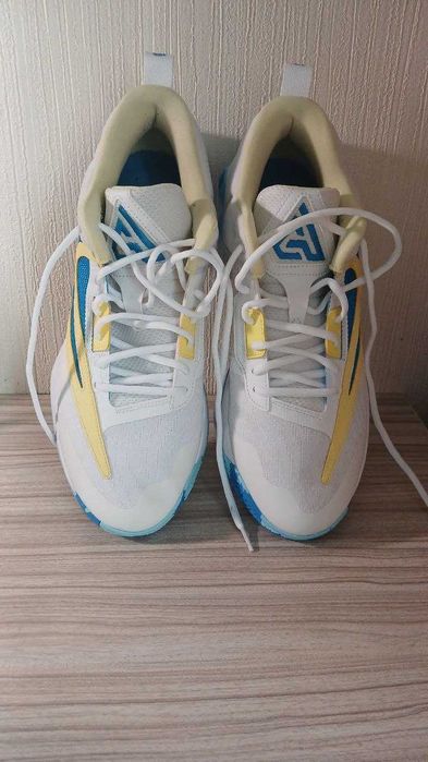 Кросівки оригінальні Nike Giannis Immortality 3 - 47 розмір