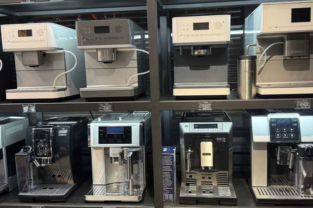 Кавомашина кавоварка Saeco Incanto Melitta DeLonghi кофеварка