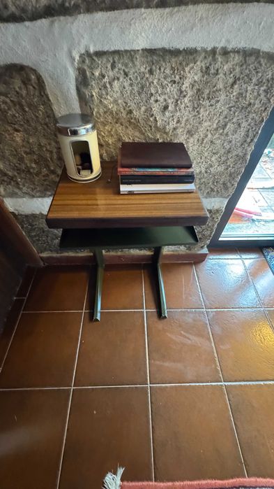 Mesa escolar de criança vintage
