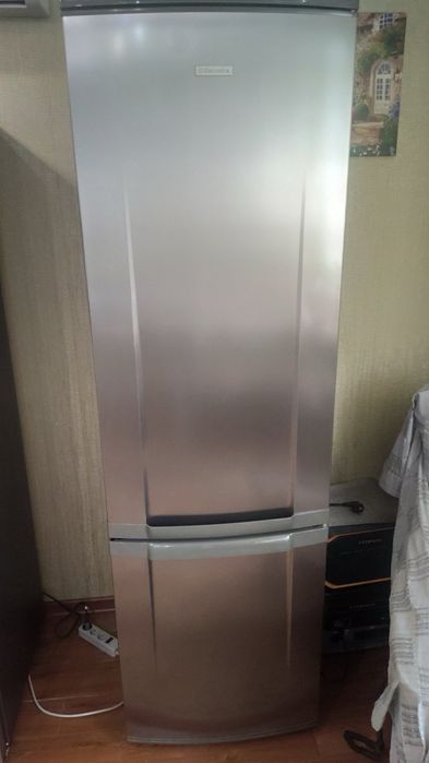 Electrolux холодильник на запчасти