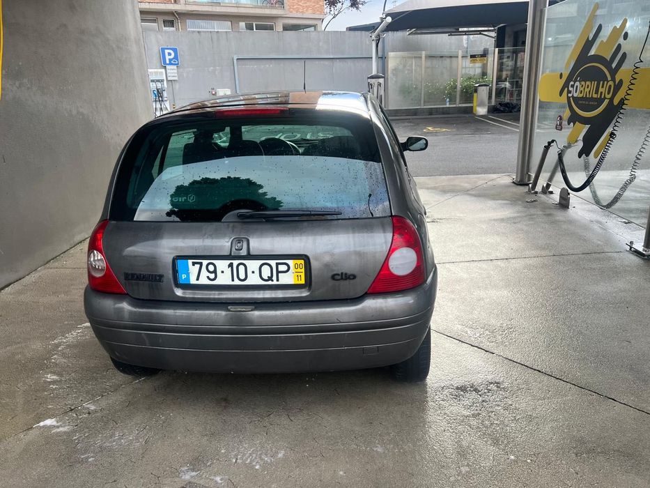 Renault Clio - Ano 2000 - Nacional foto 3