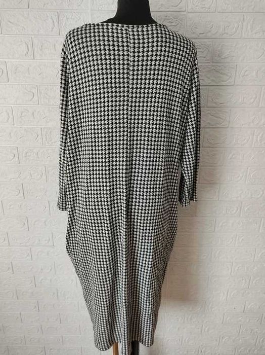 Sukienka rozmiar 48 nowa oversize plus size cena 35 zł elastyczna ma kieszenie