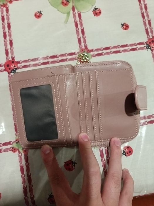 carteira  para mulher  cor rosa + oferta brindes