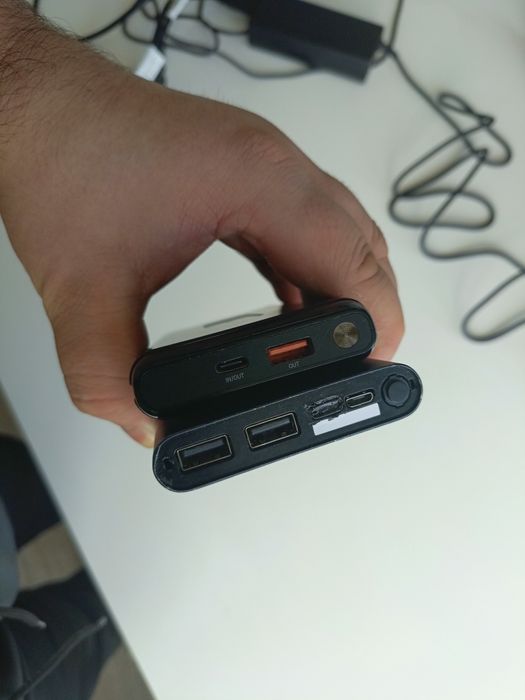 Кабель зарядки type-c , два повербанка , зарядне