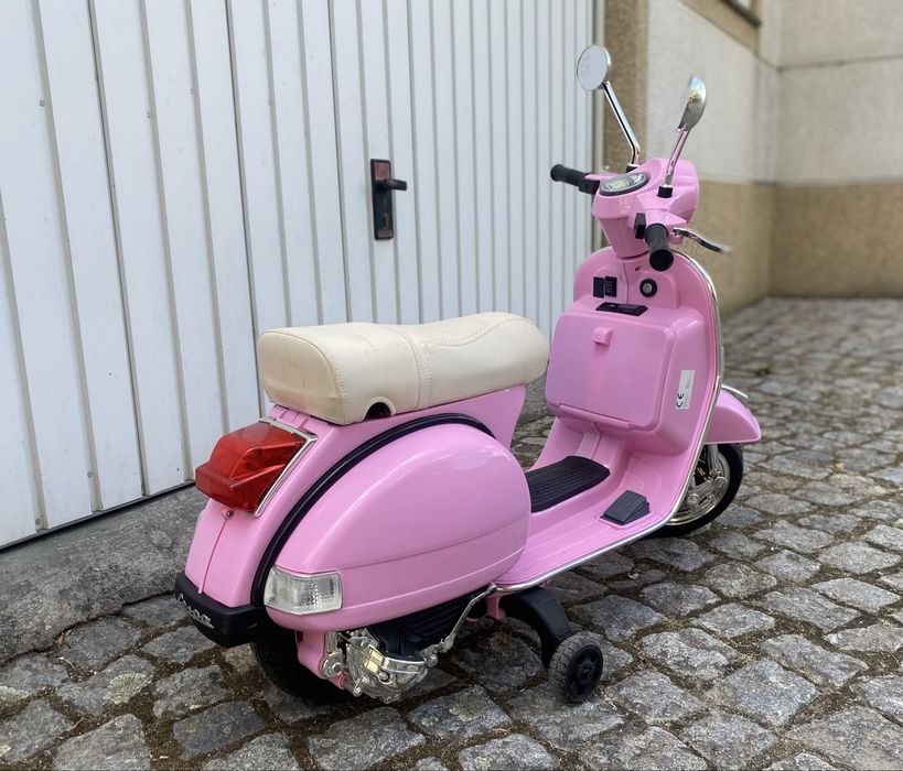 Vespa Elétrica Criança