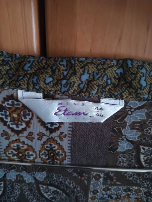 Bluzka ozdobnym przodem