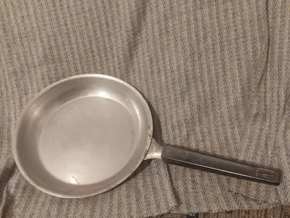 Посуда металлическая