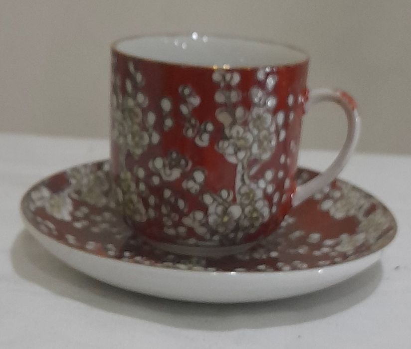 Serviço de café pintado à mão