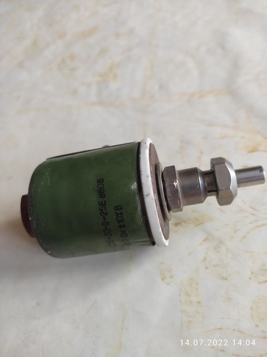 Головки измерительные и Резистор переменный 470 Ом