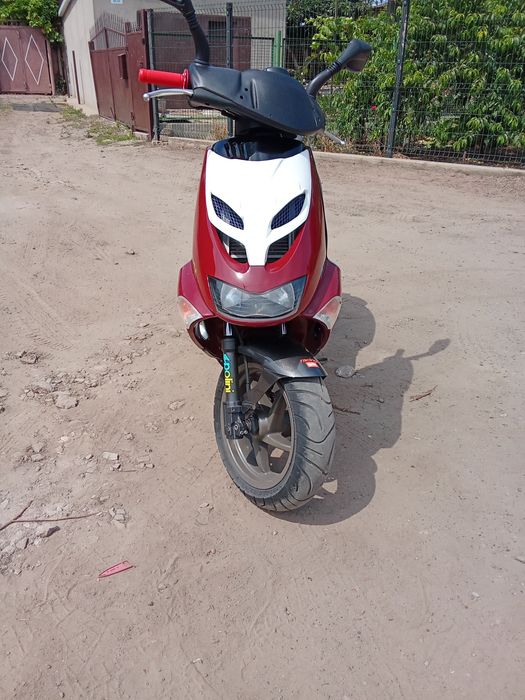 Мопед aprilia gen2