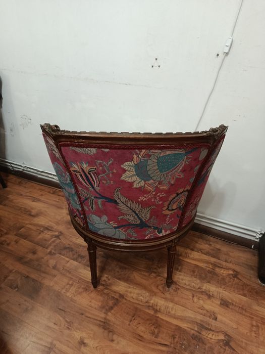 Fotel antyczny XIX - wieczny gabinetowy