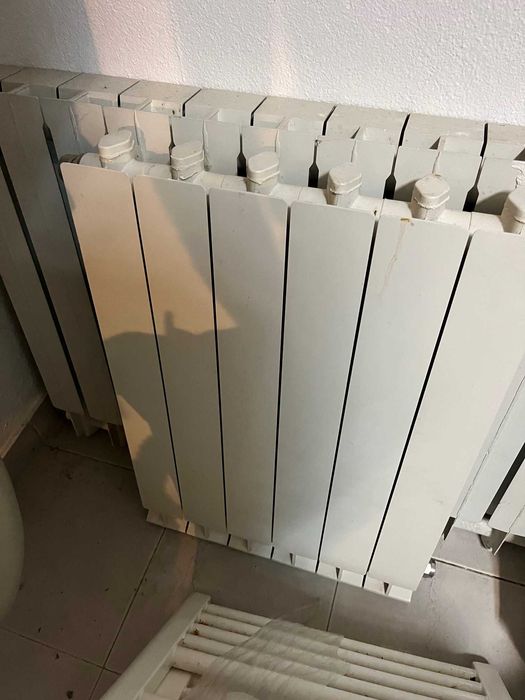 Radiadores Aquecimento Central e Toalhas