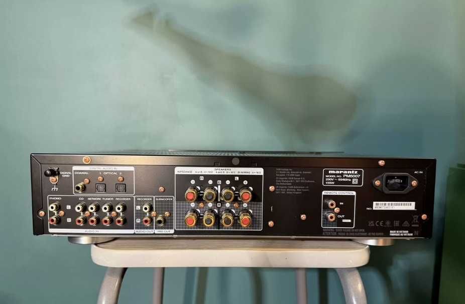 Wzmacniacz Marantz PM6007 w idealnym stanie