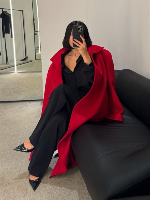 Червоне пальто ПРОДАМ