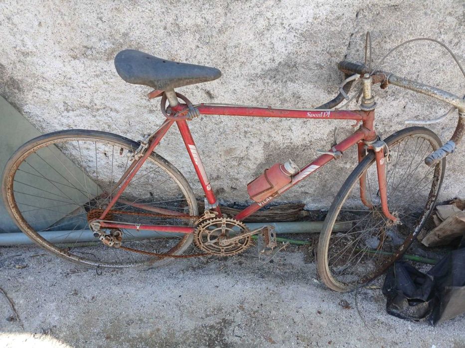 Bicicleta vintage para restauro