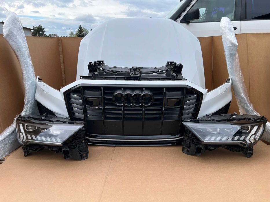 AUDI Q7 SQ7 4M0 Бампер передній S-Line 2020-2024