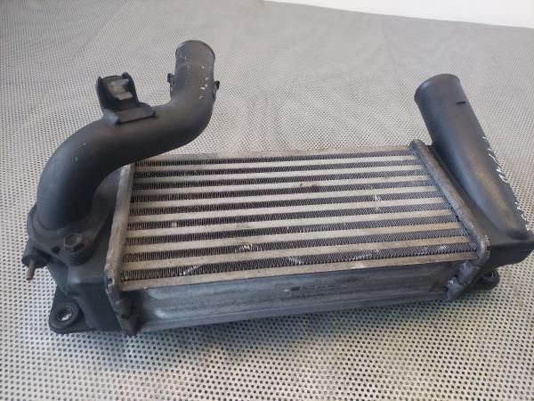 Radiador do intercooler TOYOTA Auris Hatchback (_E15_)