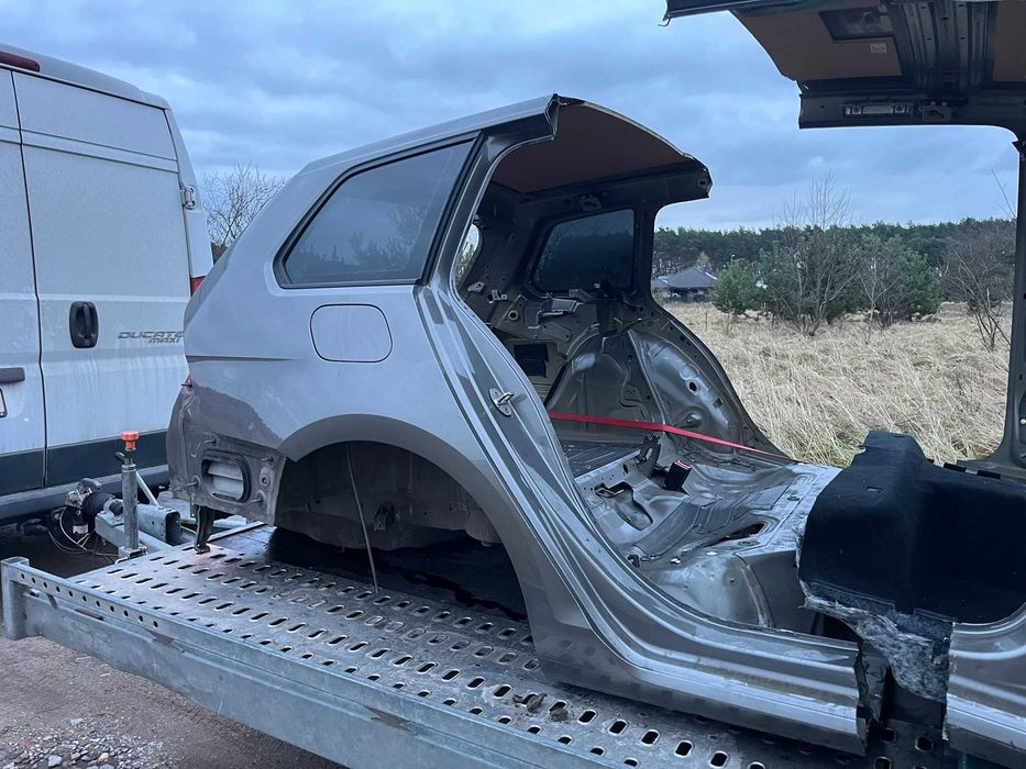 pas wanna tył ćwiartka błotnik tył lewy prawy vw golf vii 7 kombi la7n