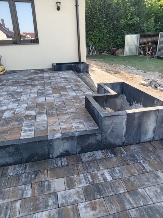 Brukarstwo układanie  kostki brukowej ,usługi minikoparką