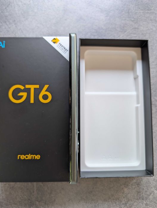Smartfon Realme GT6 8/256GB 5G Razor Green