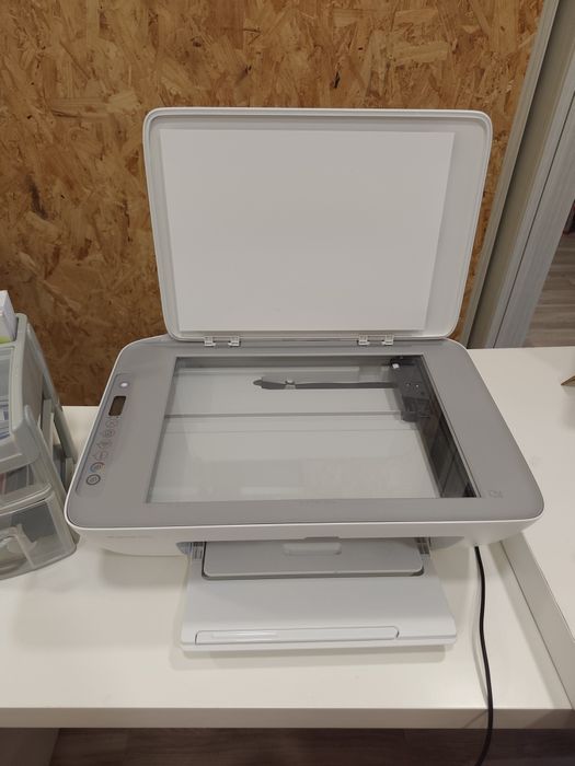 Impressora HP deskjet 2870 usada 4 tinteiros usados