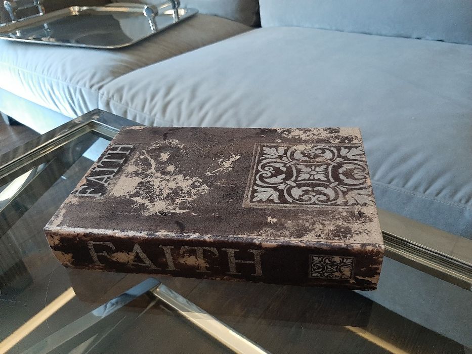 Almi Decor pudelko książka Nowa Westwing Eichholtz Miloo Home Zara