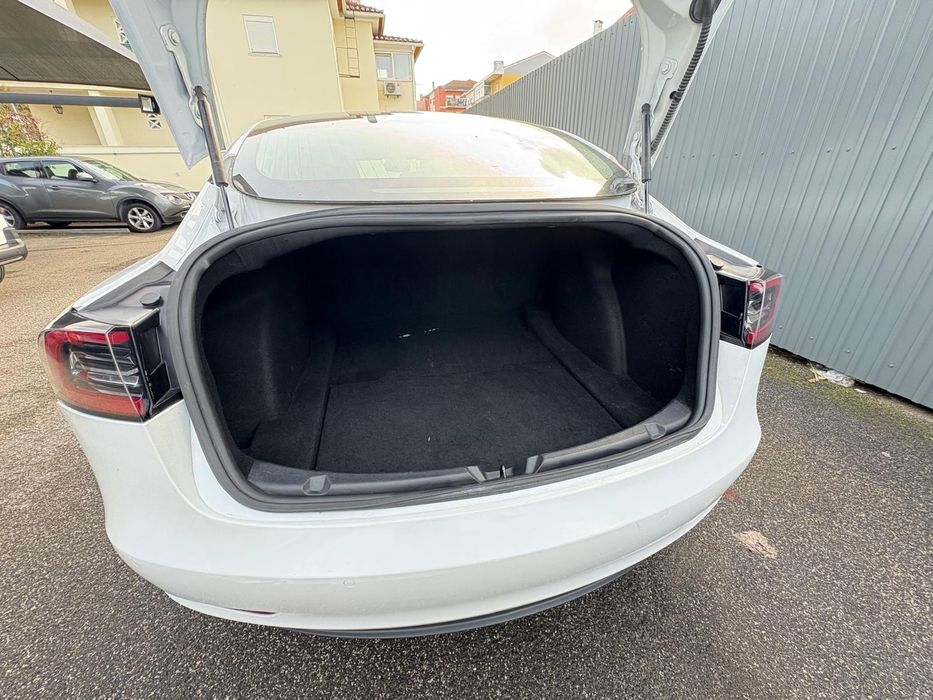 Vendo Tesla Model 3
