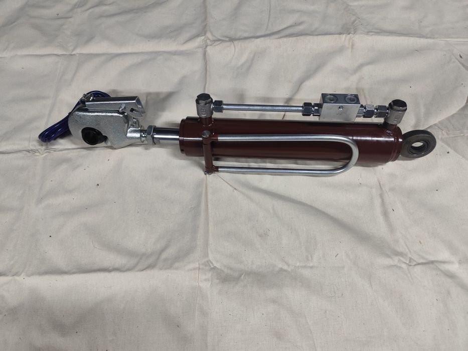 Łącznik górny hydrauliczny kat.2