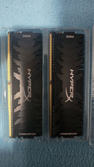 Memória RAM HyperX Predator DDR4 16GB (2x8GB)