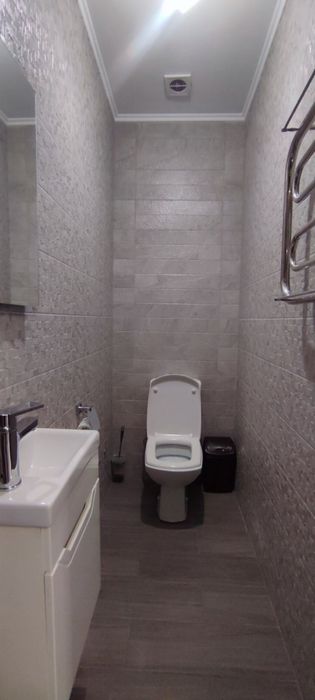 Продається 2-х кімнатна квартира на Каскаді