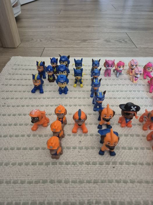 Figurki psi patrol 86 sztuk.
