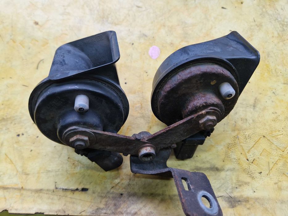 Klakson Vw Audi Seat Skoda nr.02.41.48