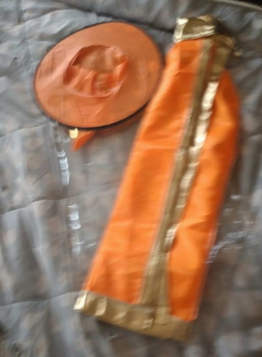 Fato de bruxinha(o) para o Halloween