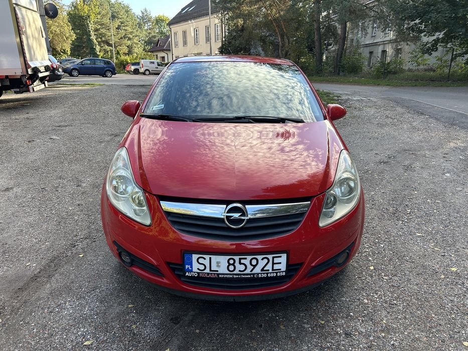Opel Corsa D 1.0 benzyna 2008r. 5drzwi. Klima 190tys.