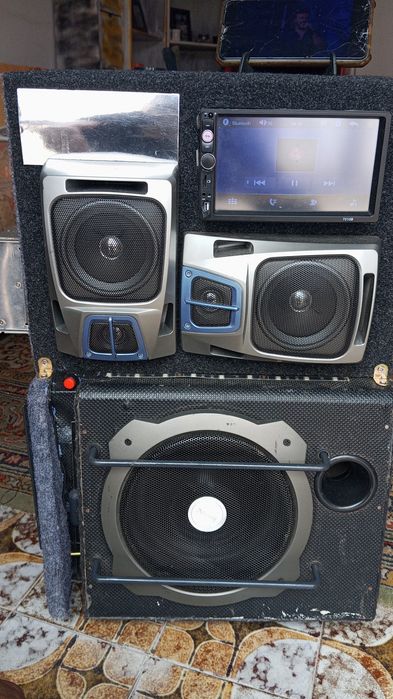 Maleta em som automóvel multifunções