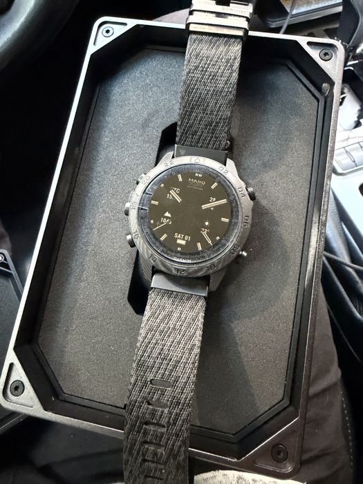 Garmin MARQ Commander (gen 2) carbon edition