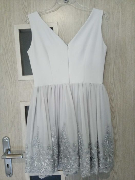 Szara sukienka r. 38