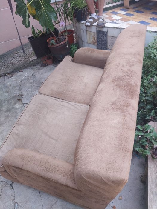 Vende se sofá usado