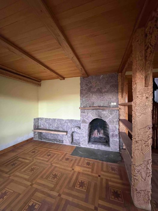 Продаж просторого Будинку у затишному с. Бірки