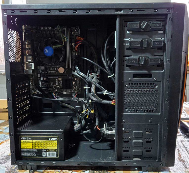 ПК Домашній, для роботи intel i5-7600, RAM 8 GB DDR4, 550 W