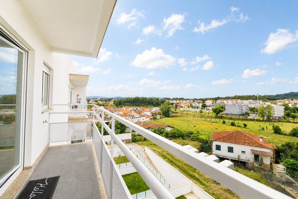 Vendo T3 Duplex em Braga