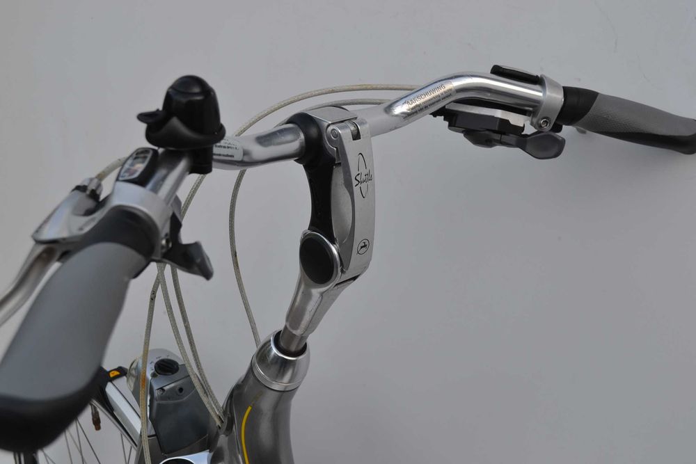 Lekki rower alu trekkingowy * Gazelle Medeo LTD 57cm koła 28''