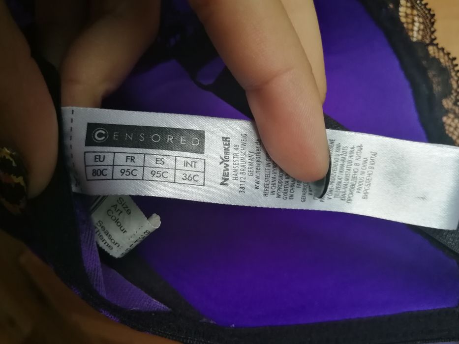 Gorset w rozmiarze 80C