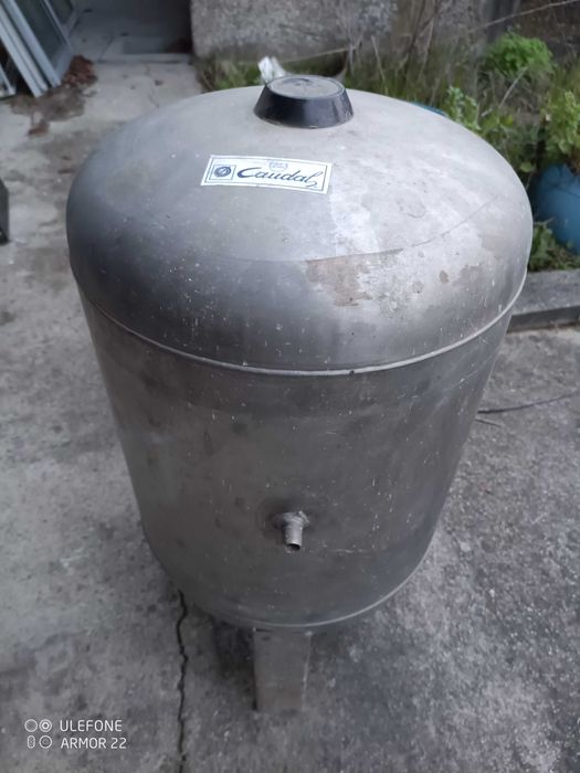 Cuba de inox 50l usada em muito bom estado.