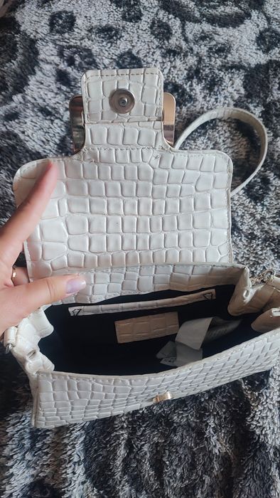 Бежева сумочка через плече, Zara